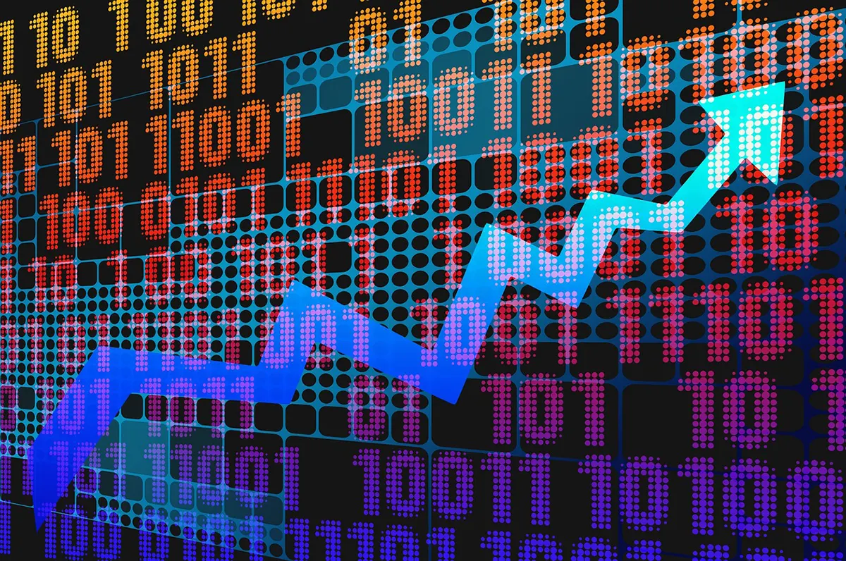 grafico di un tesso di interesse di riferimento che sale con sullo sfondo dei numeri digitali