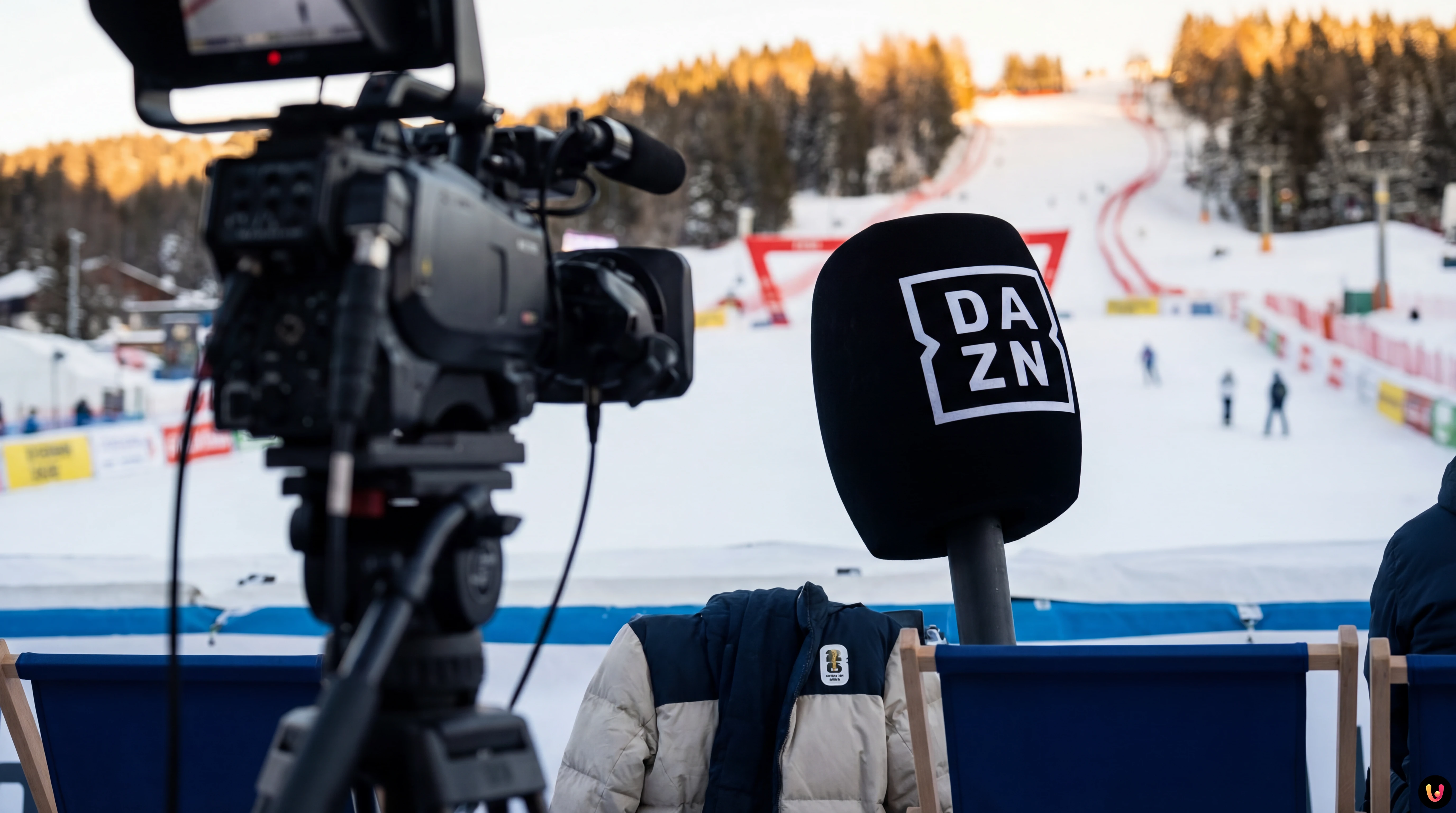 Laura Wontorra fehlt bei DAZN: Kitzbühel statt TV Porträt der DAZN-Moderatorin Laura Wontorra