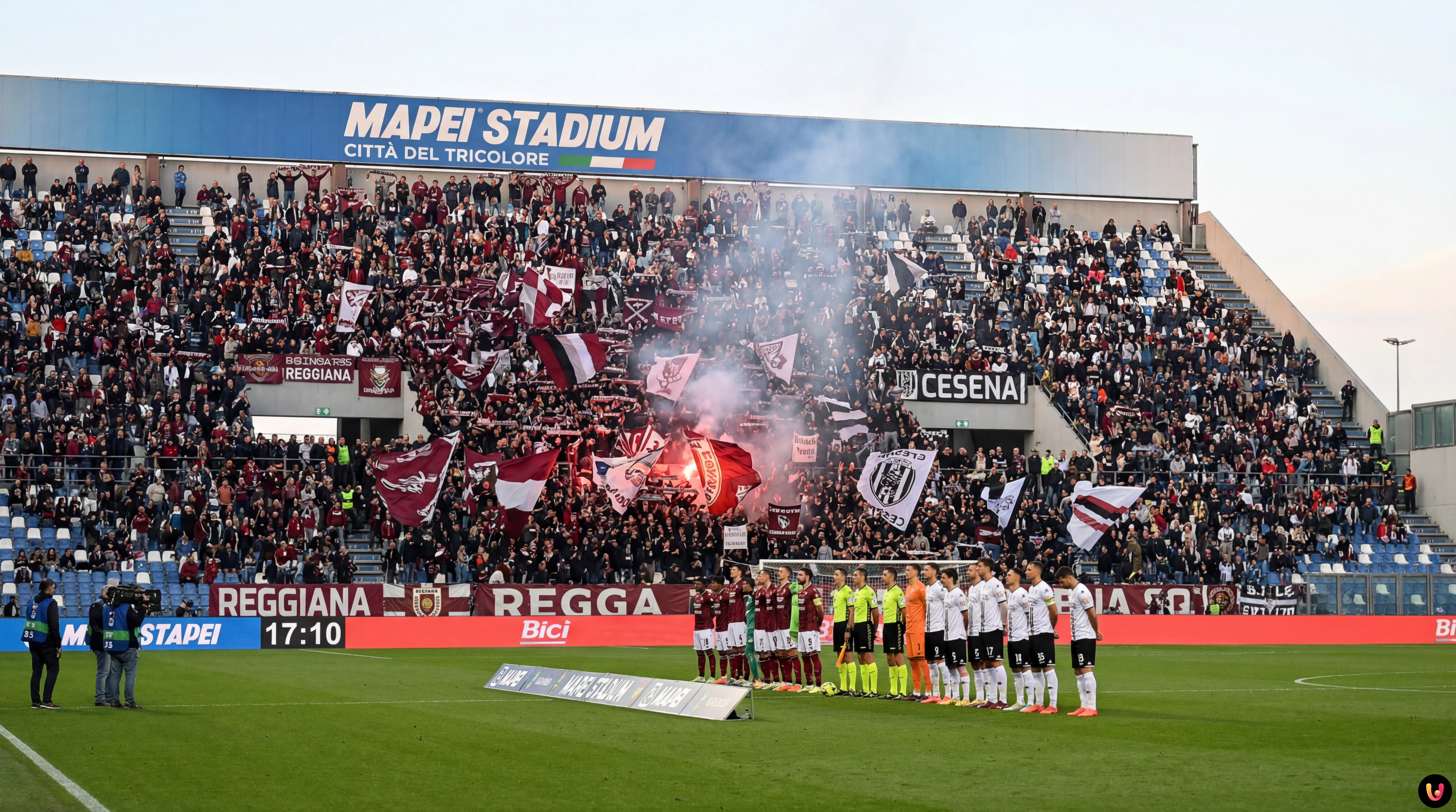Squadre in campo al Mapei Stadium per il derby di Serie B Reggiana-Cesena