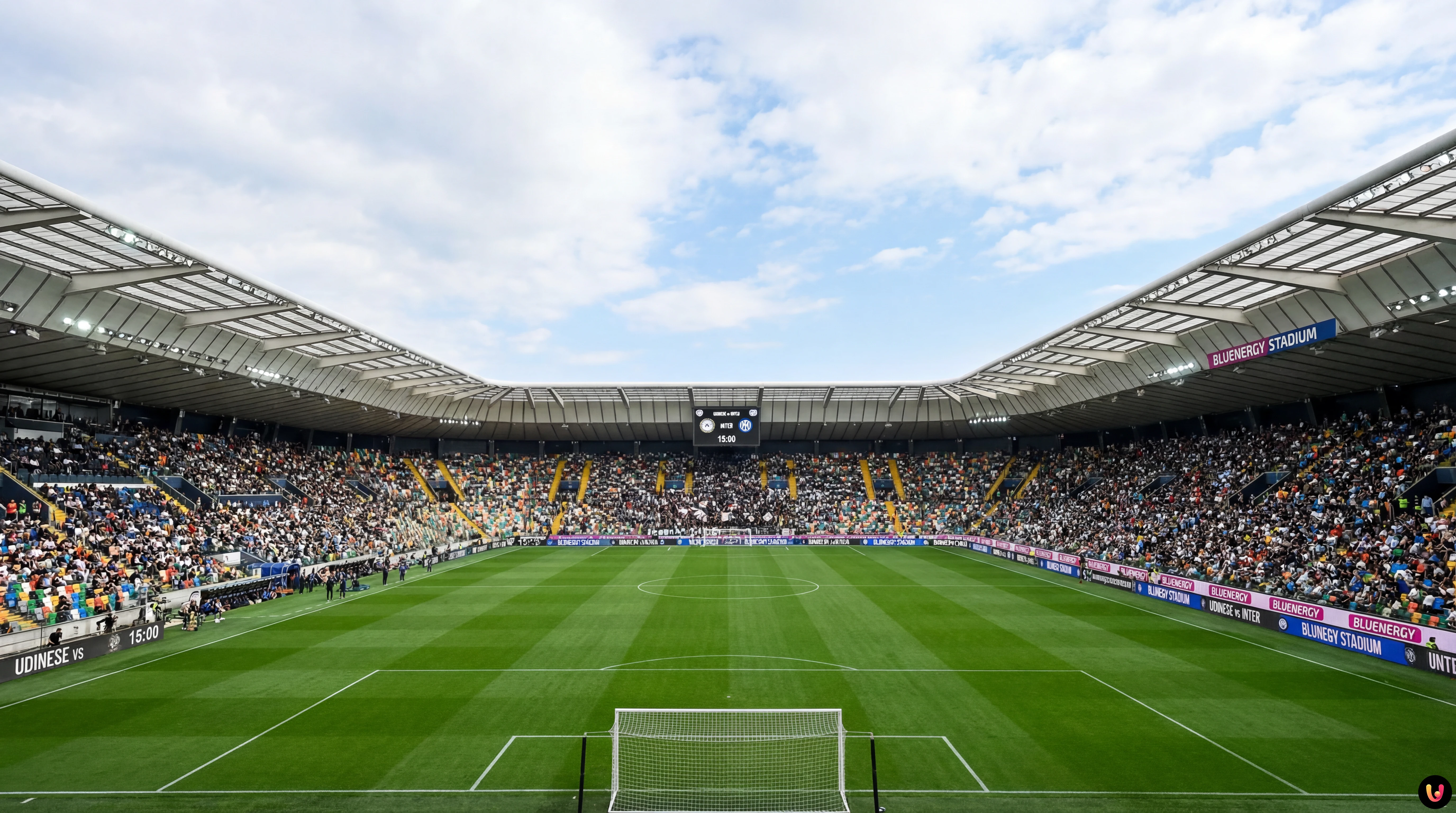 Udinese-Inter Formazioni Ufficiali: Esposito Titolare Grafica partita Udinese Inter con foto di Pio Esposito e loghi squadre Serie A