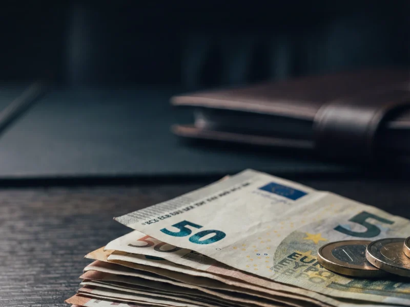 Pinterest: Come aprire conto BancoPosta 2026: costi, SPID e ufficio postale