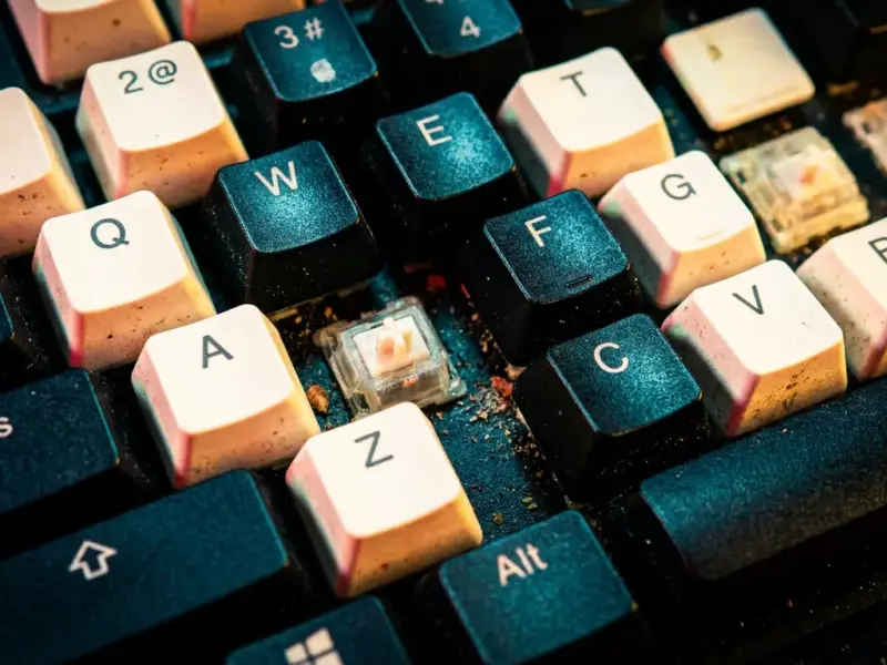 Featured: Come passare da tastiera QWERTY ad AZERTY (e viceversa) su Windows